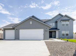 5424 Castleton Ave, Nampa, ID 83686