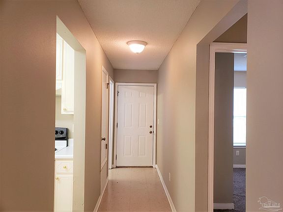 2nd image of 5222 Medina Rd #B