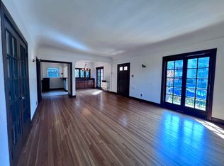 854 N Edinburgh Ave, Los Angeles, CA 90046