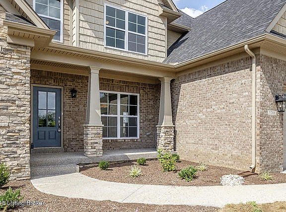 5206 Rock Ridge Drive-1002