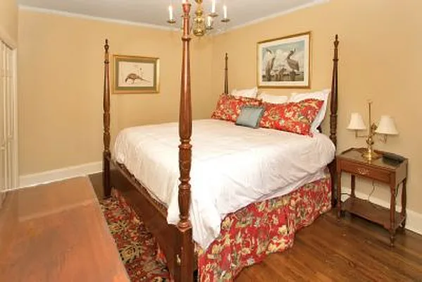 Sold by Trebach Realty | media 9