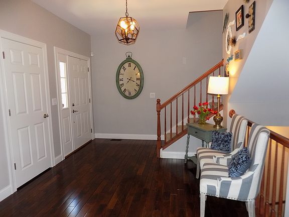 2nd image of 3871 Willow View Dr
