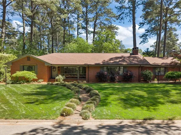 316 Apasus Trl, Virginia Beach, VA 23452