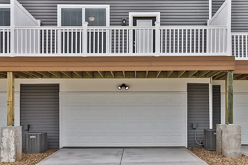 Creekside Landing Photo 1