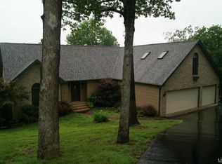 1311 Brenda Dr, Festus, MO 63028