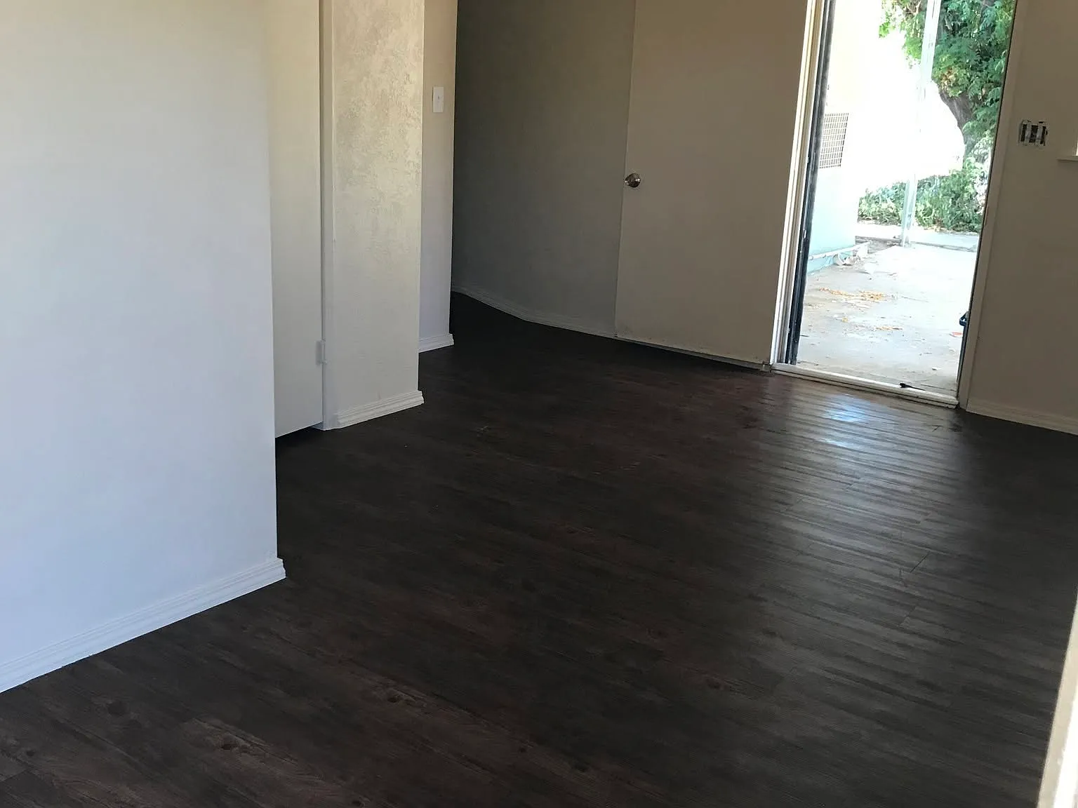 3 bed, 1140 sqft, $1,950 — Photo 1