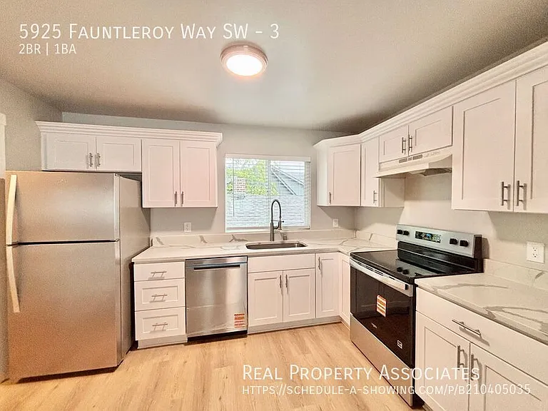 5925 Fauntleroy Way SW #3 — Photo 13