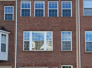 11544 Cavalier Landing Ct, Fairfax, VA 22030