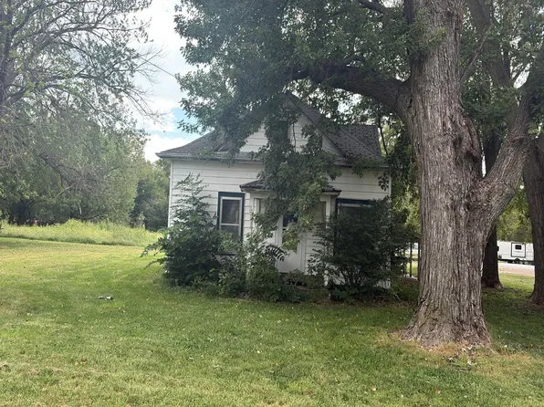 502 Groff Ave, Benedict, NE 68316
