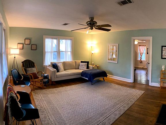 2nd image of 1904 Anita Dr #A