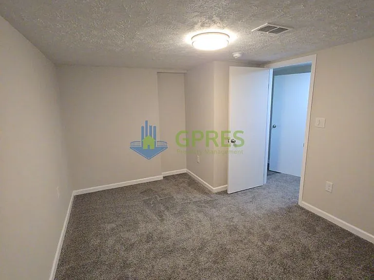 5601 Rodgers St — Photo 14