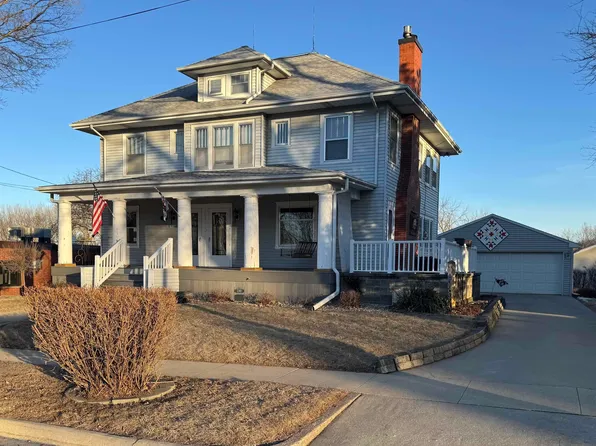 230 Washington St, Denver, IA 50622