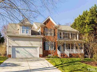 102 Littleford Ln, Cary, NC 27519