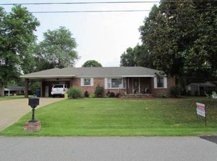 3010 Laurel St, Humboldt, TN 38343