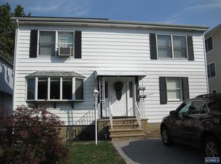 27 Richmond St, Lodi, NJ 07644