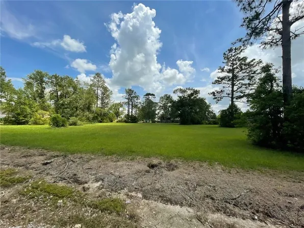 Beau Ave, Lake Charles, LA 70611