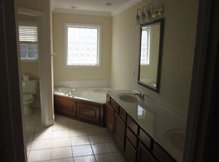 181 Dove Dr, Jonesborough, TN 37659