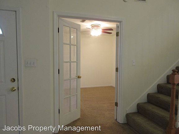 2nd image of 1620 Juniper Dr