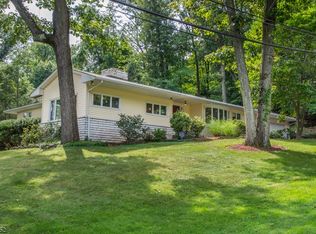 56 Hillcrest Ave, Hawthorne, NJ 07506
