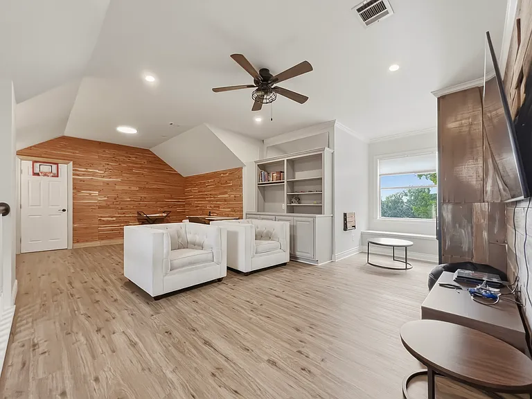 6 Candleleaf Ct — Photo 13