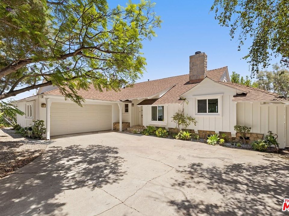 1st image of 2120 Linda Flora Dr