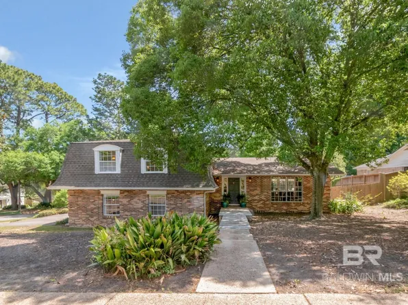 524 S Spring Park Dr, Mobile, AL 36608