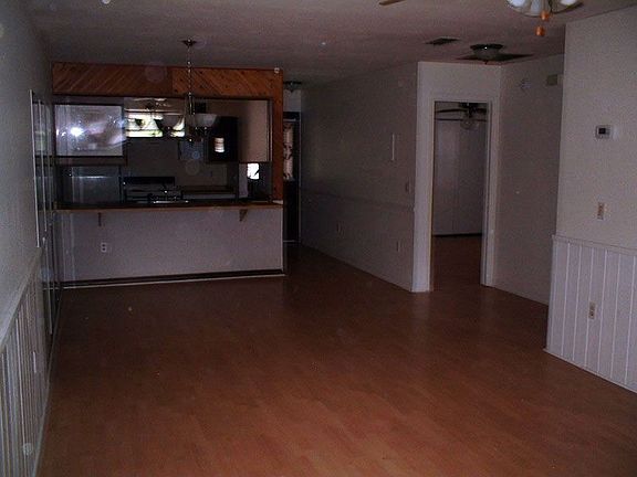 Living Room, Shows Pergo