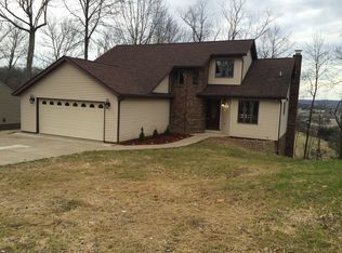 106 Fox Run, Hurricane, WV 25526