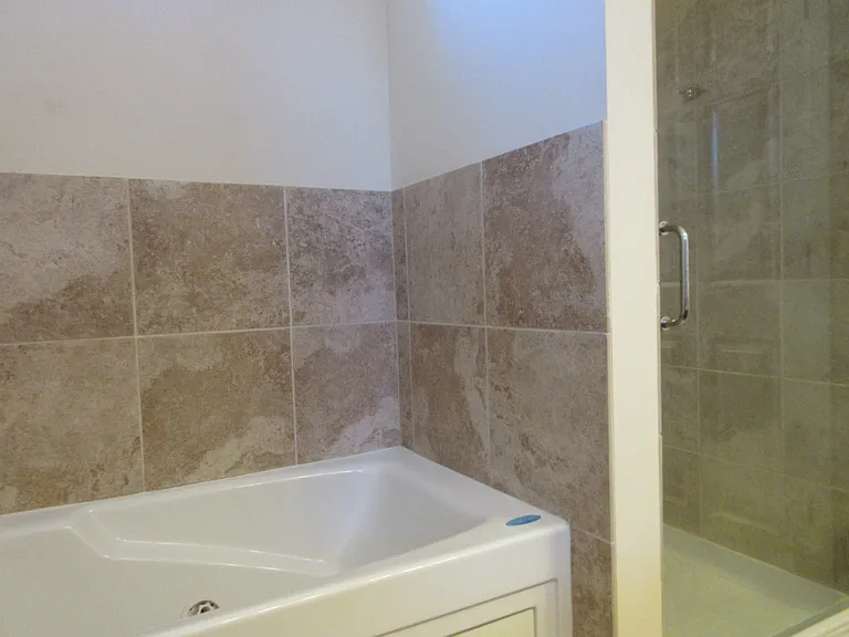 3559 N Milwaukee Ave #2B — Photo 13
