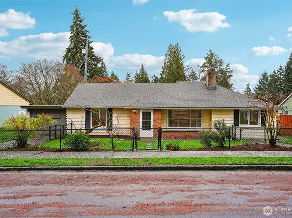 15314 Interlake Avenue N, Shoreline, WA 98133