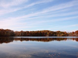 46 Lake Dr #46, Shelter Island, NY 11964