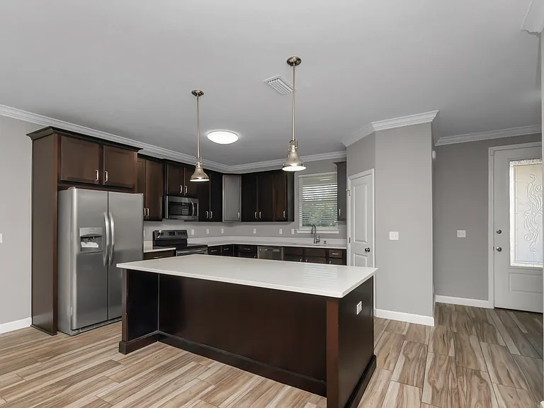 64 Brenda Ln — Photo 11