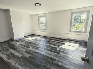 121 2nd St #3, Albany, NY 12210