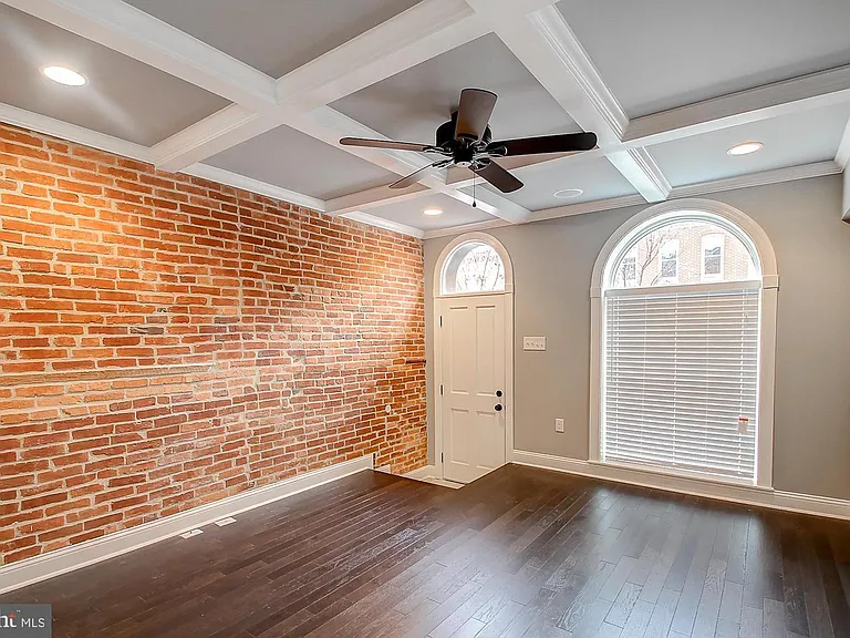 1430 S Charles St — Photo 3