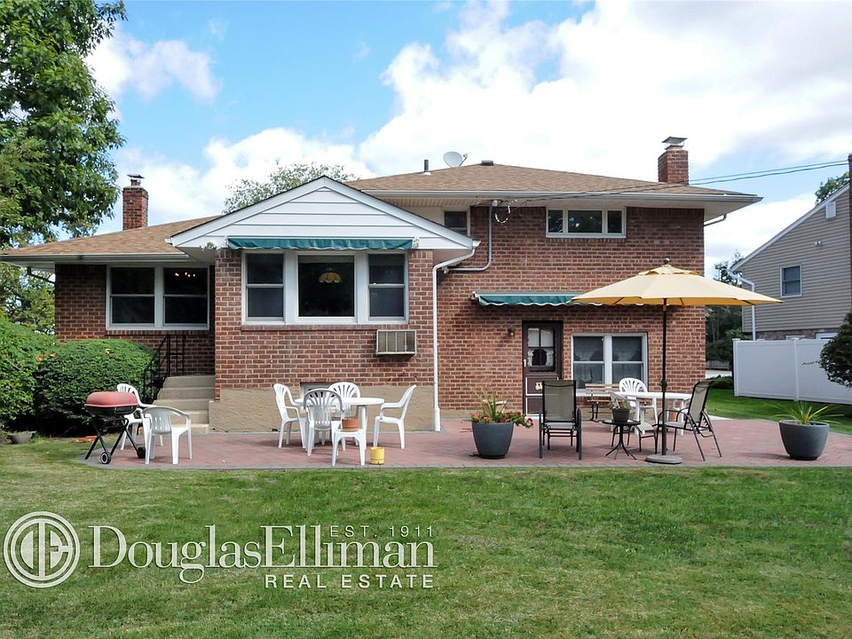 1st image of 789 Lydia Ln