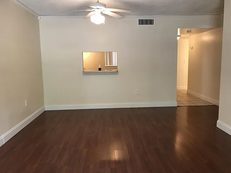 701 N Pine Island Rd #202 — Photo 19