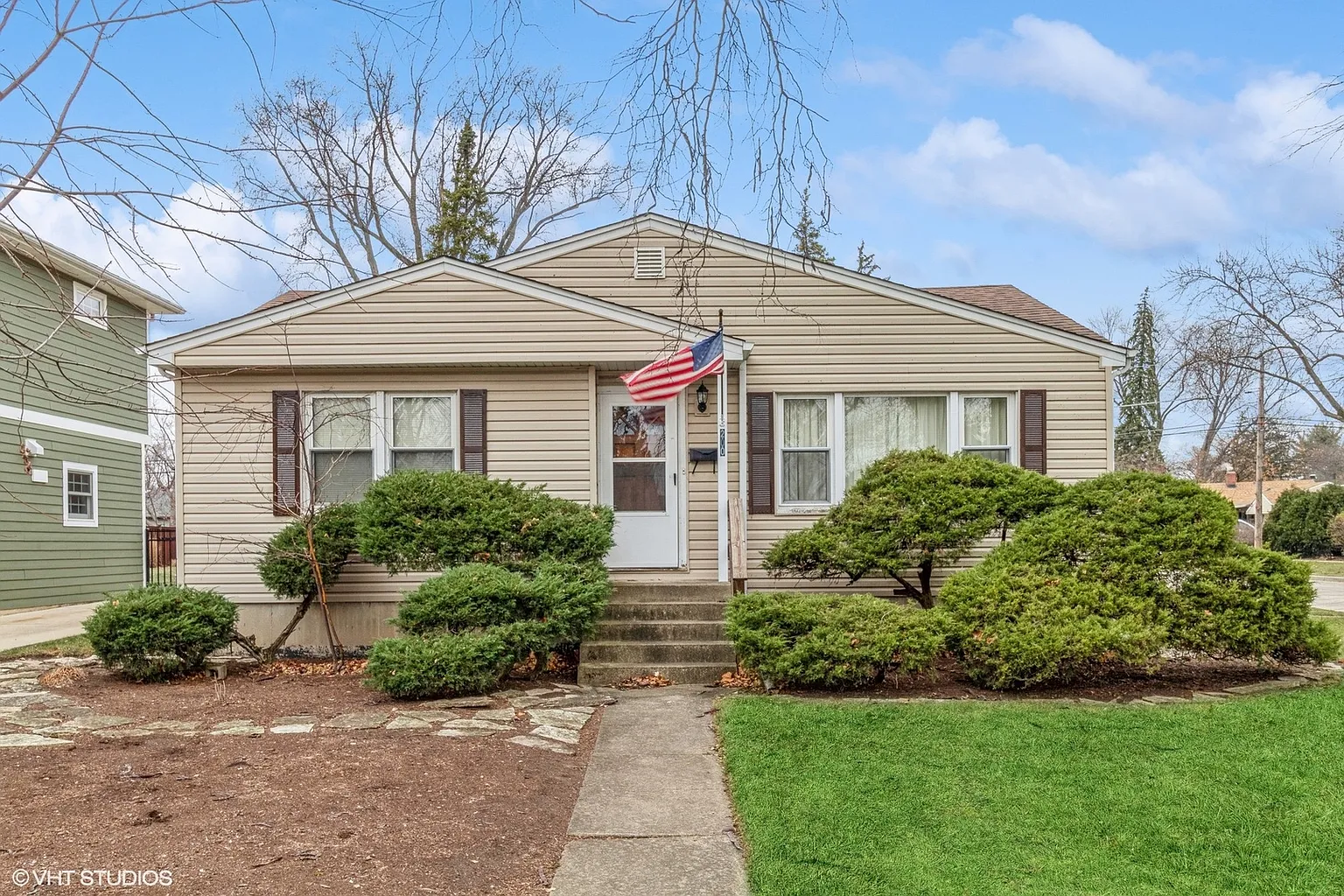 200 W Crystal Ave photo 1