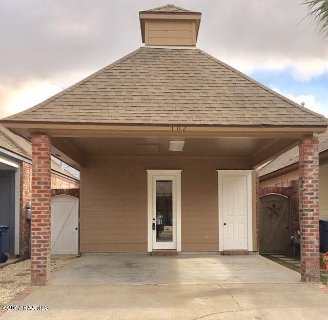1st image of 102 Coconut Grove Cir