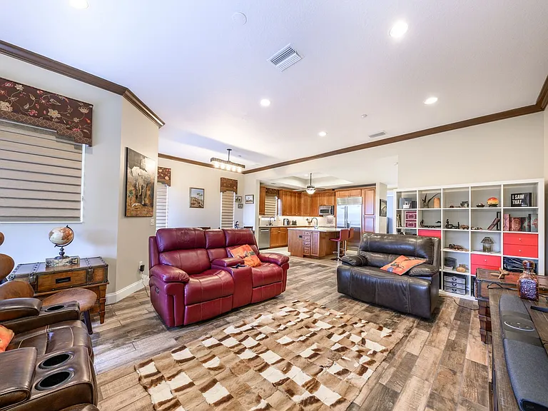 10300 Tarpon Landings Ter #4 — Photo 20