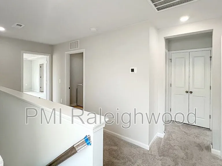 5028 Arkose Dr — Photo 9