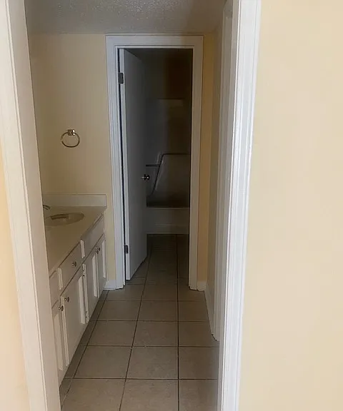 157 Ocean Dr #157 — Photo 5