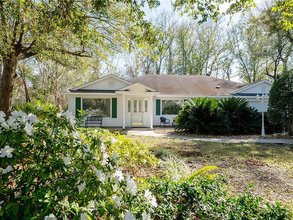 1st image of 123 Hidden Lakes Dr