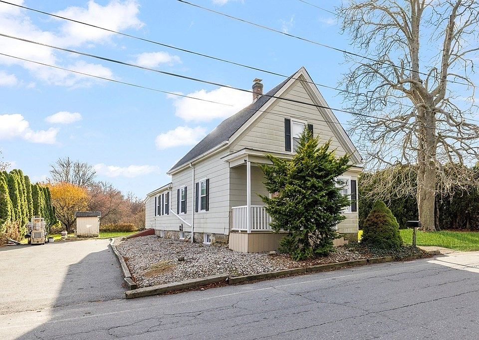 475 Hooper St, Tiverton, RI 02878 Zillow