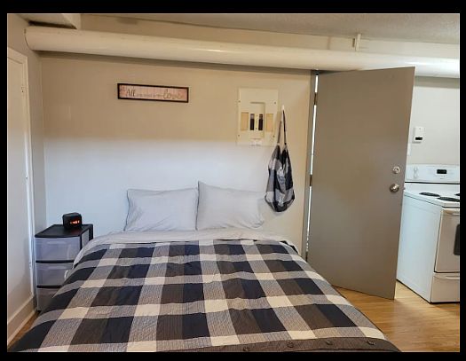 4th image of 105 Lillooet St W #103