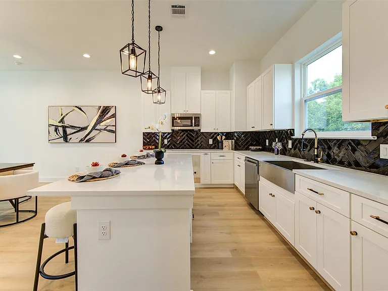 4035 Buck St — Photo 20