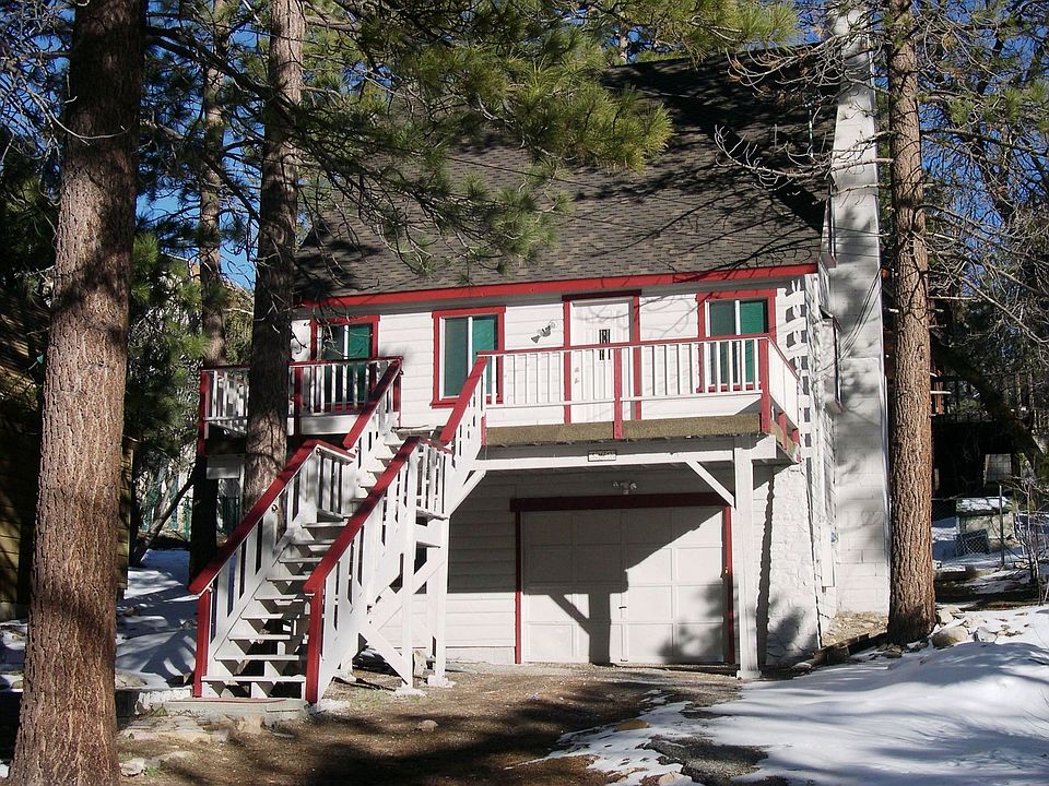 1st image of 567 Vista Ln