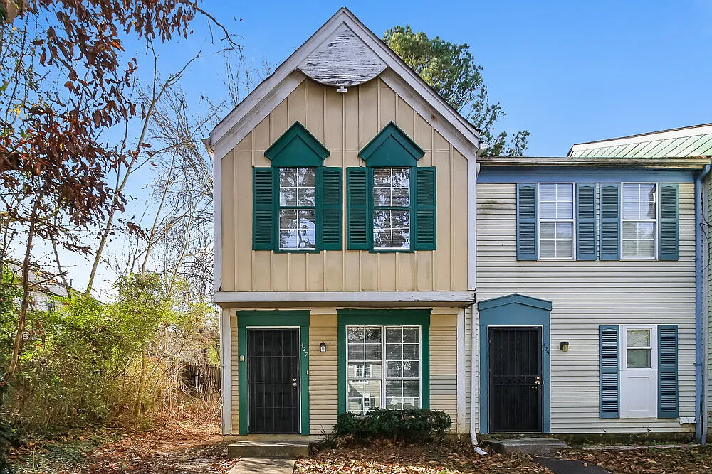 2 bed, 1.5 bath, 1036 sqft, $1,365 — Photo 1