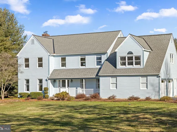 6474 Greenhill Rd, Lumberville, PA 18933