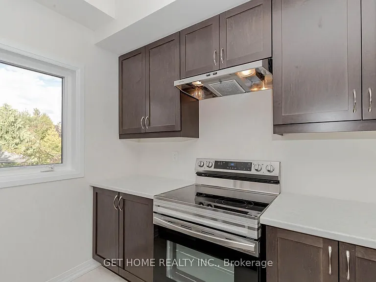 620 Colborne St W #3 — Photo 6