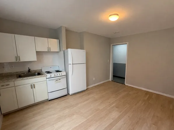 (undisclosed Address), Long Beach, NY 11561